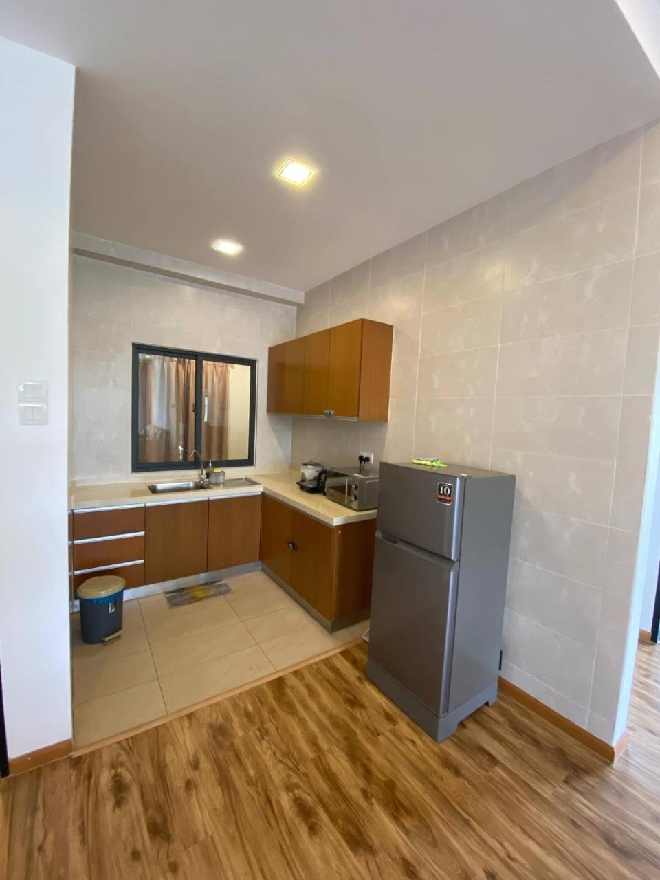 Delisha 3r2b The Retreat,aranda Nova Apartment